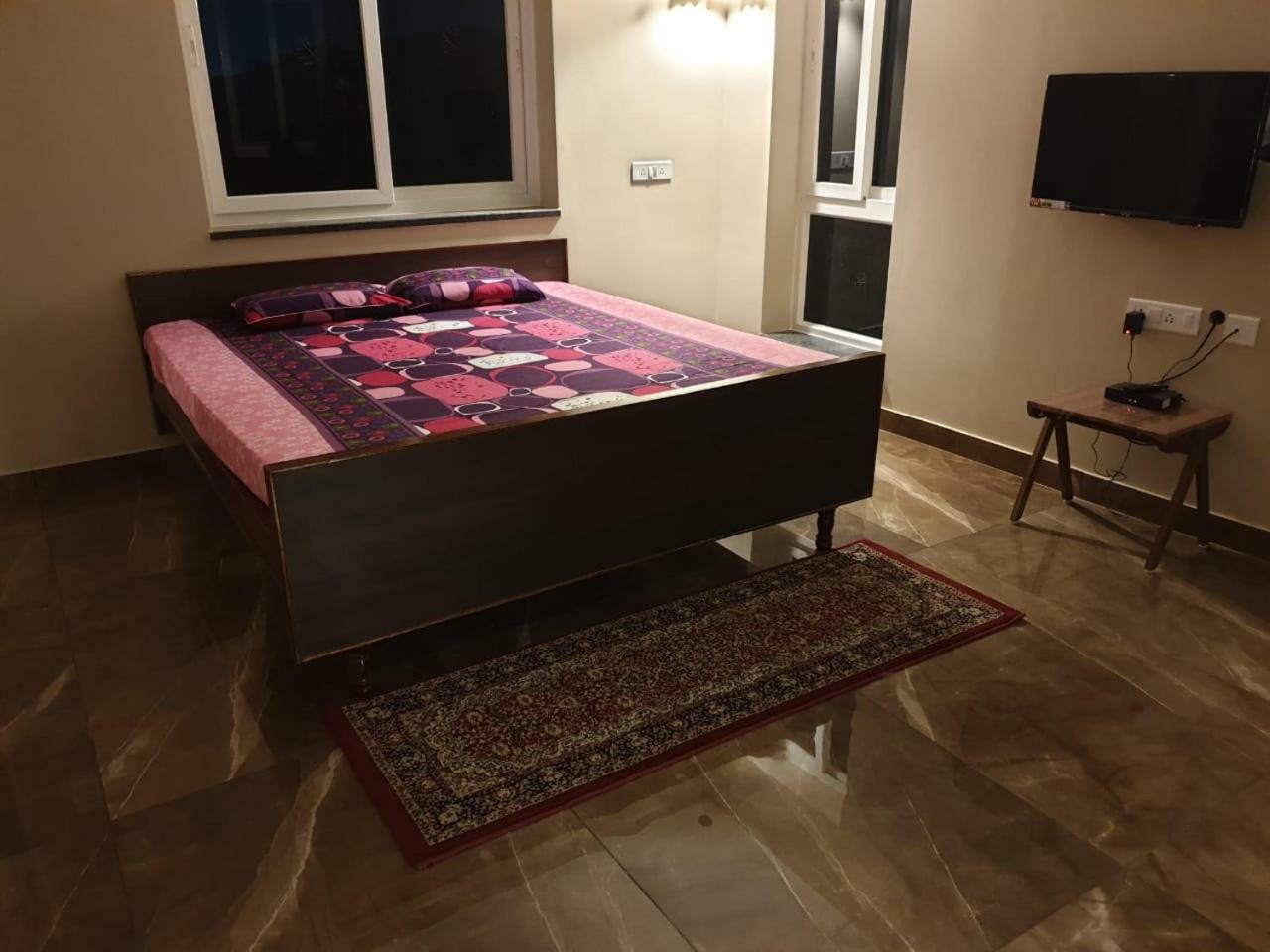 The Rooftop Cabana, A Homestay 부바네스 외부 사진